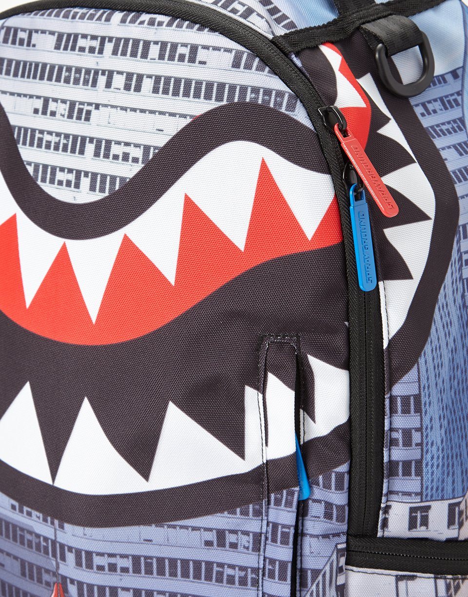 SPIDERMAN UPSIDE DOWN SHARK