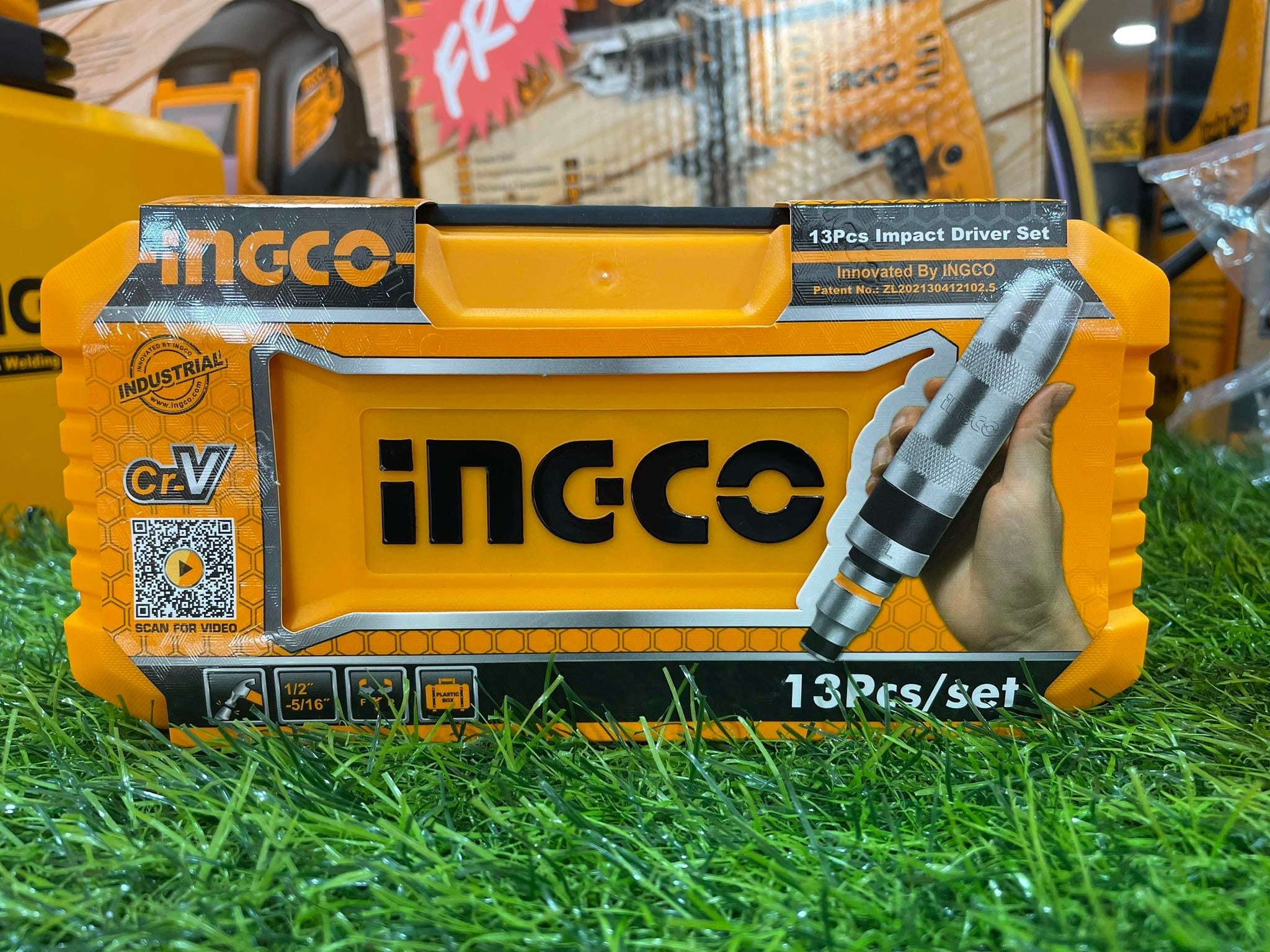 INGCO IMPACT DRIVER  SET OF 13 PCS