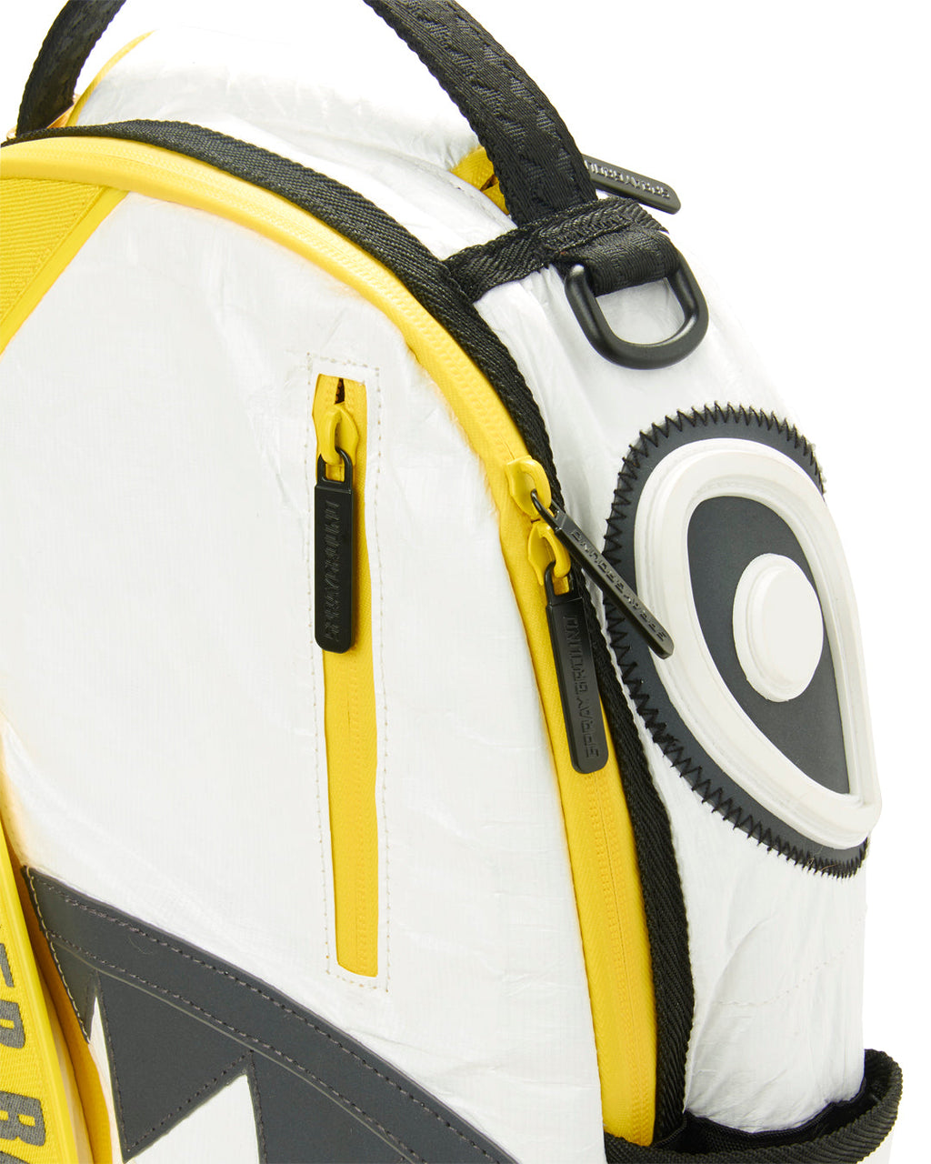 SG95 KEEP BACK!PACK TYVEK 3M SHARK