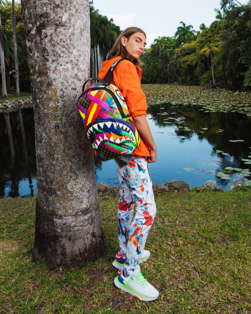 SHARKS IN PARIS CITY STREAKS BACKPACK (DLXV)