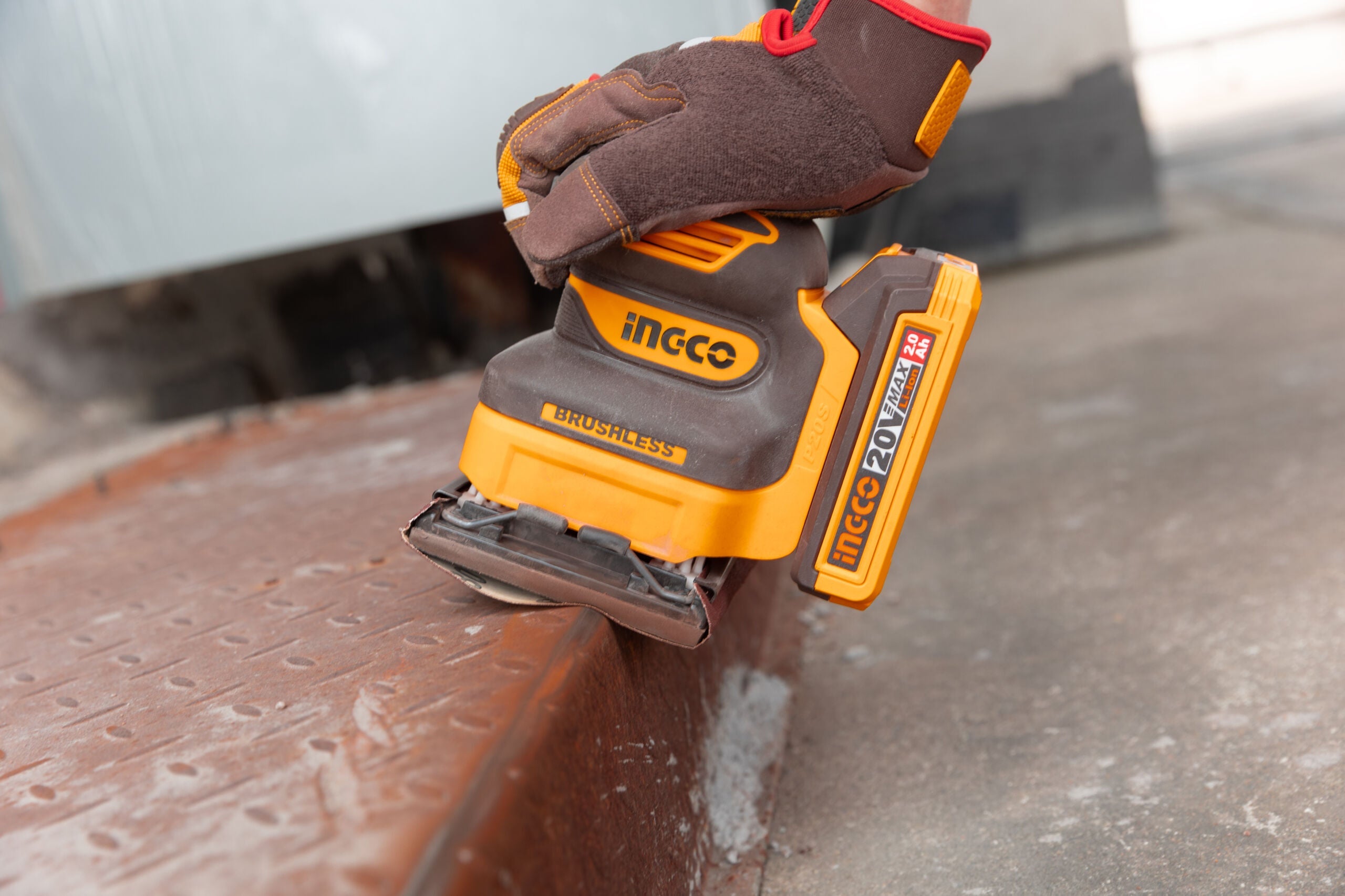 INGCO CORDLESS SHEET SANDER CSHSLI2024
