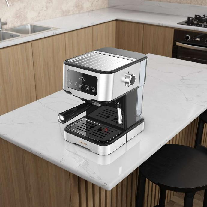 LePresso Dual Cup Barista Espresso Machine With Steamed Milk Frothing 20bar Pressure Pump and Nespresso Capsule Filter with Digital Display