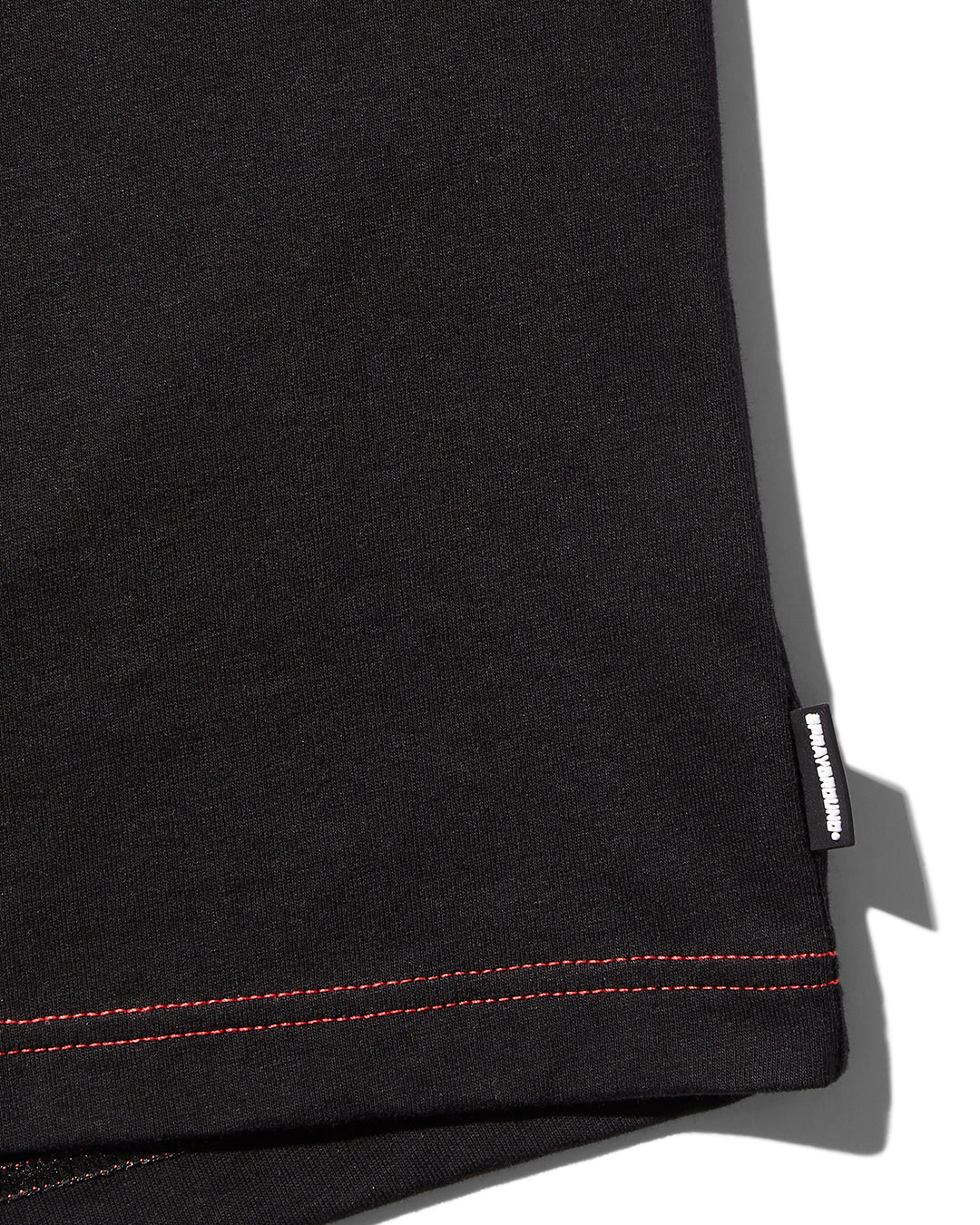 OVER SHARK T-SHIRT (BLACK)