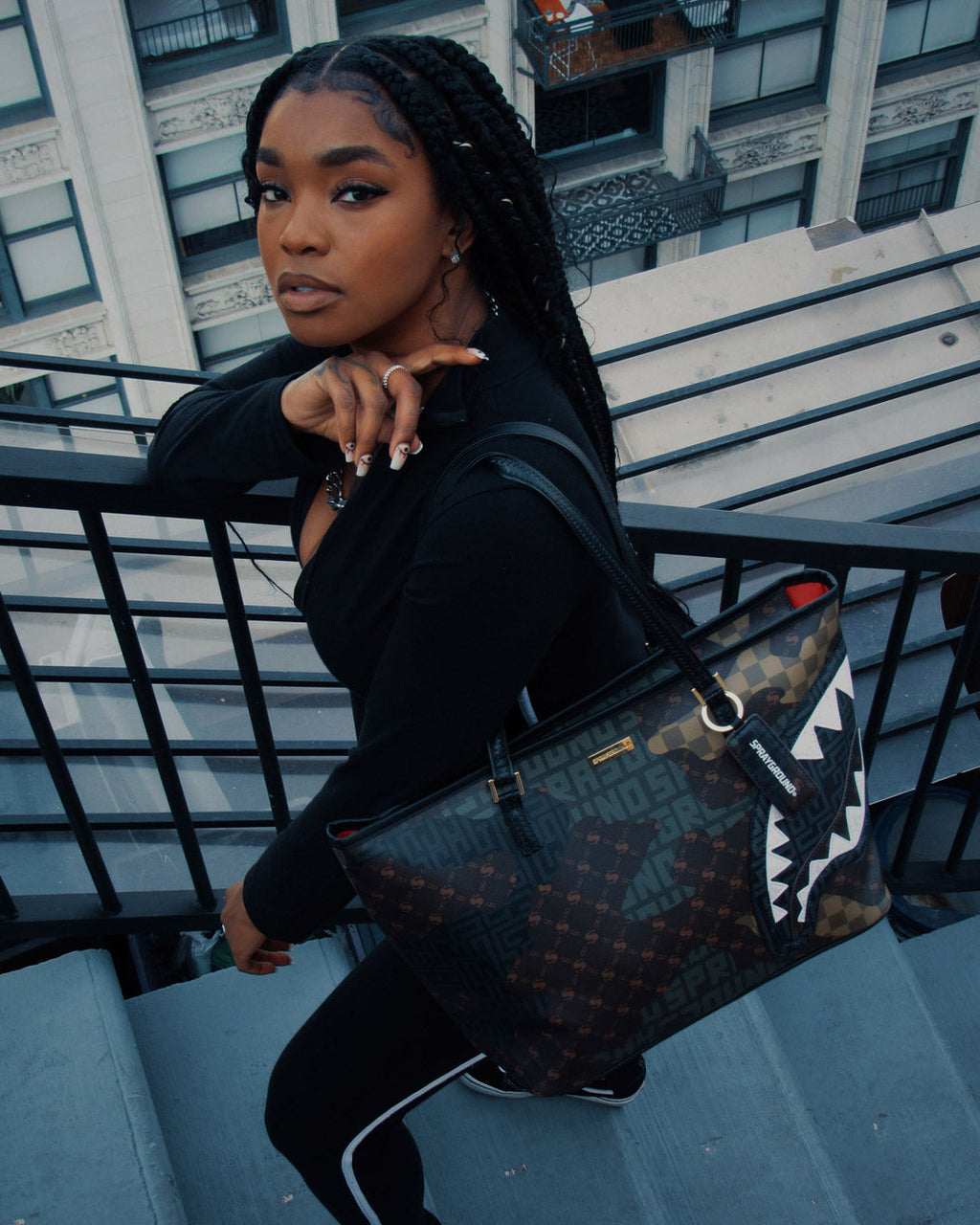 STEALTH MODE TOTE