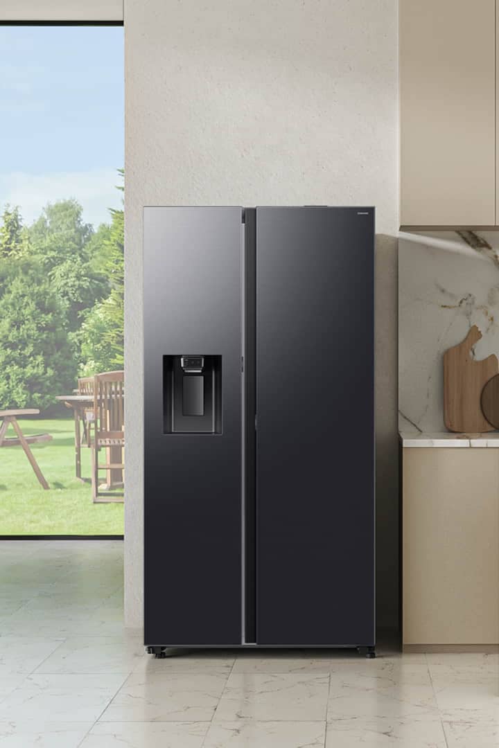SAMSUNG REFRIGERATOR SIDE BY SIDE 634L CLEAN BLACK E SMART ICE MAKER AND WATER DISPENSER