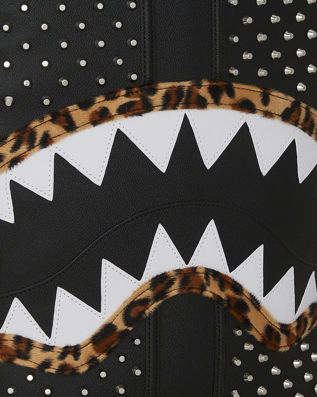 BACKSTAGE BACKPACK