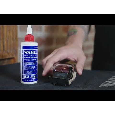 WAHL OIL BOTTLE 4OZ
